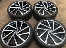 GENUINE SET OF 4 VOLKSWAGEN