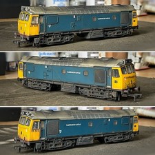 Boxed Bachmann BR Blue Class 25 322 Tamworth Castle *WEATHERED LOOK* DCC Ready