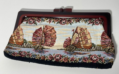 Brand vintage tapestry - no,