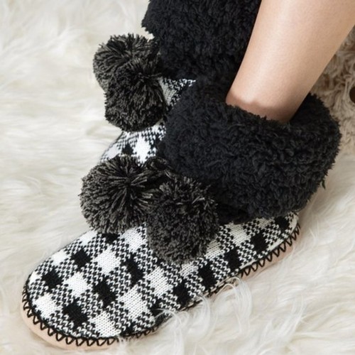 New black plaid fuzzy collar - new!,