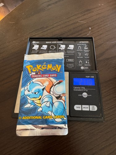 Pokemon base set booster pack - set,