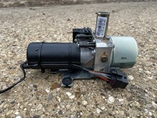 98-06 AUDI TT MK1 ROADSTER CONVERTIBLE HYDRAULIC ROOF PUMP 8N7871611A