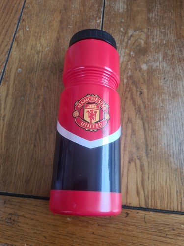 Manchester united water bottle - manchester,