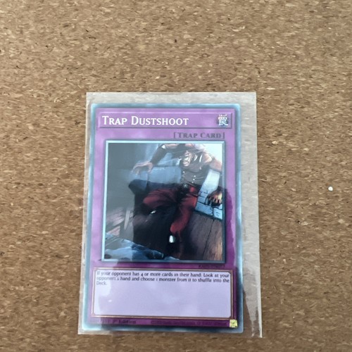 Yugioh collector rare - yugioh, trap