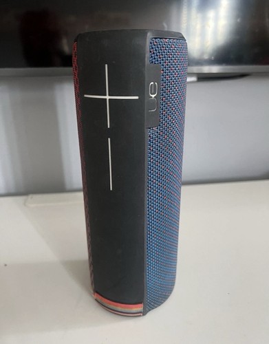 Ultimate ears megaboom - ears,