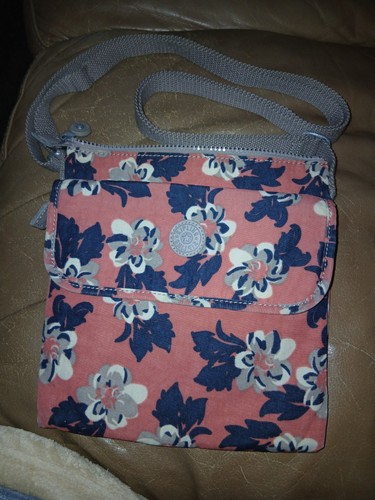Kipling reth pink - in, bouquet