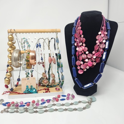 Mixed costume jewellery job - costume,