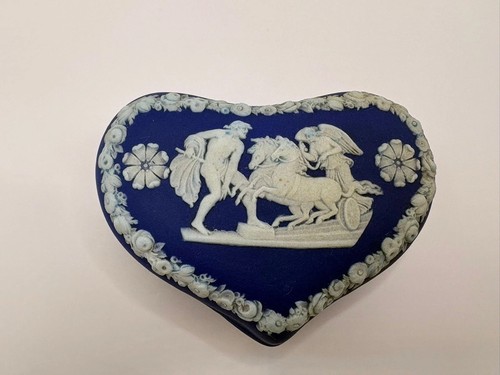 Vintage wedgwood dark - vintage, blue