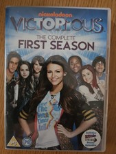 NICKELODOEN VICTORIOUS SERIES / SEASON 1 DVD 19 EPISODES