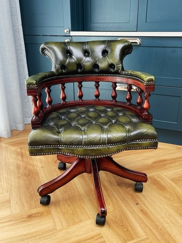 Antique vintage chesterfield - antique,