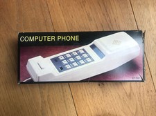 Retro Cream Computer Wall