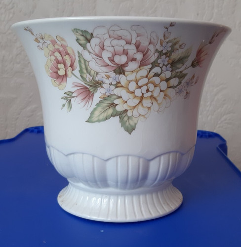 Vintage royal winton floral - winton,