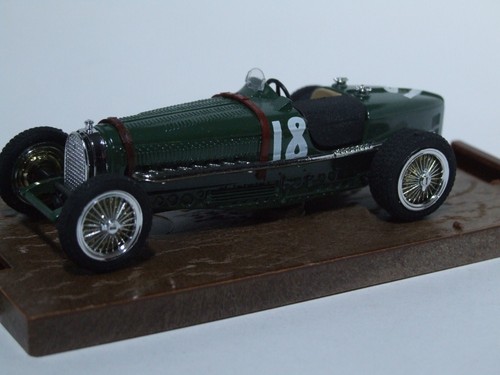 Scale 1933 bugatti - ,