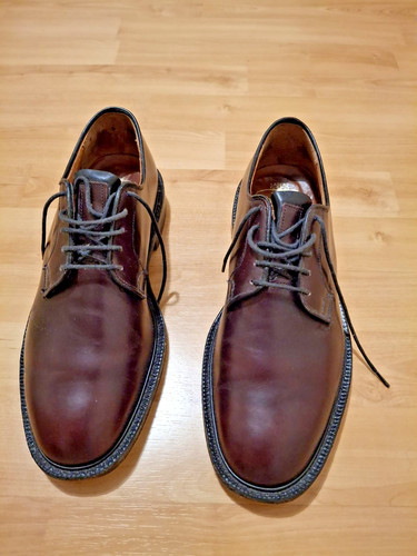 Church size burgundy - size,