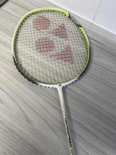 Yonex nanospeed beta - beta, b