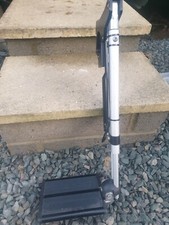 Wheelchair electric leg lift