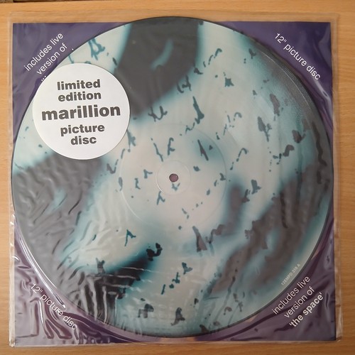 Marillion alone again - again, in