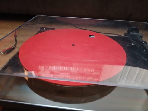 Rega planar turntable - planar,