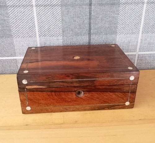 Vintage wooden lock trinket - lock,