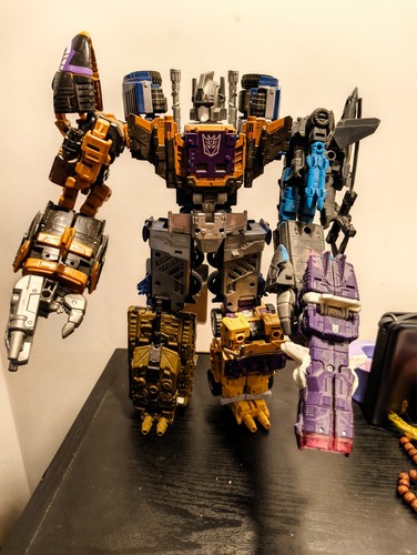 Takara unite warriors bruticus - takara,