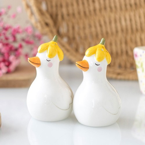 White ceramic daisy duck - white,