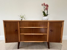 Lovely Beeanese Mid-Century