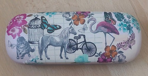 Paperchase hard glasses - paperchase,