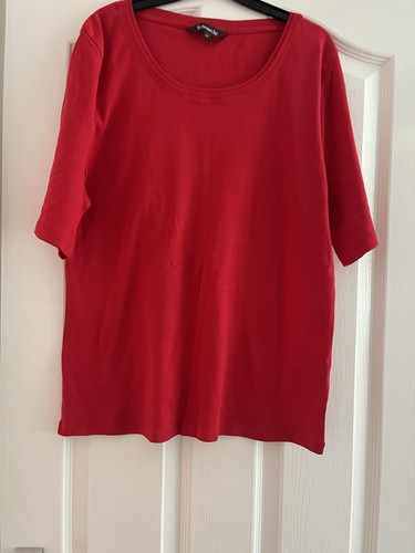 Ladies size red shirt - 16,