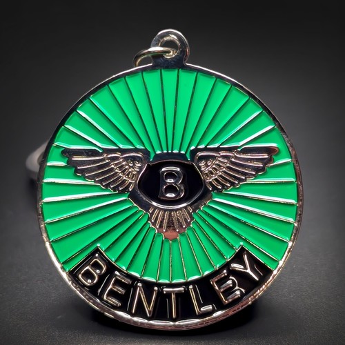 Bentley badge green keychain - green,