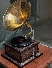 Antique HMV Gramophone Fully Functional working Phonograph, win-up record player