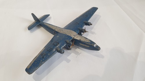 Dinky toys 62p ensign class - #62p,