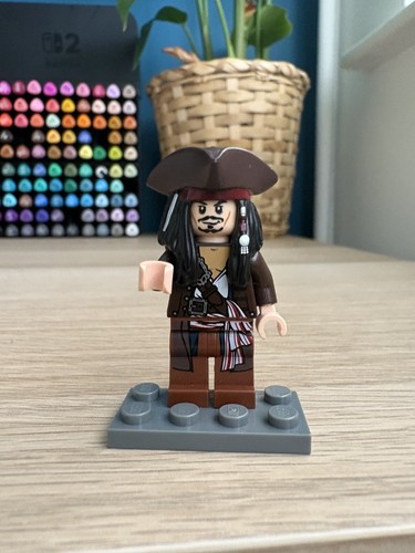 Lego jack sparrow minifigure - lego,