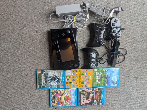 Wii 32gb console bundle - bundle, with