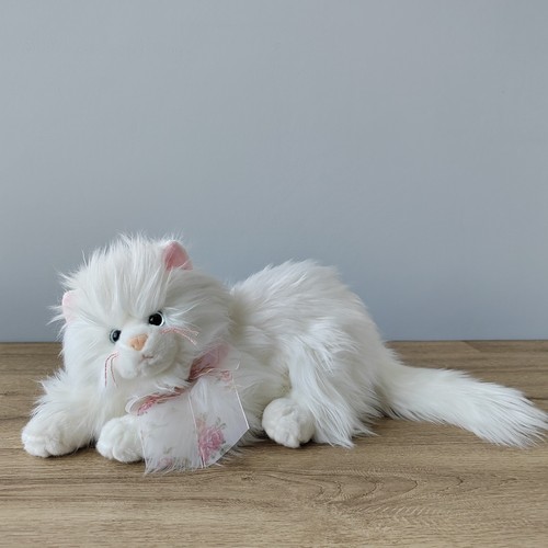 Classic kit white persian - ty,