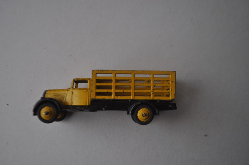 Dinky toys bedfordlorry - dinky,