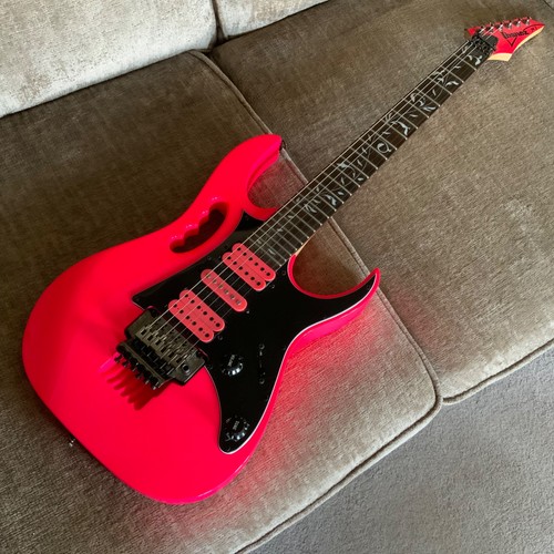 Ibanez jem pink steve vai - ibanez,