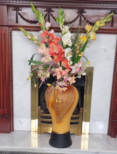 Floor standing vase - standing, with