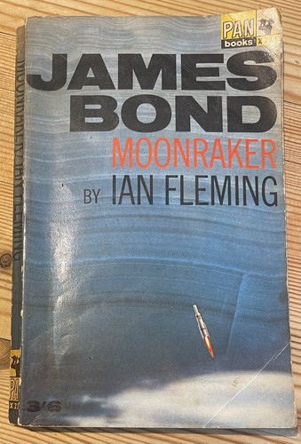 Moonraker james bond - moonraker,