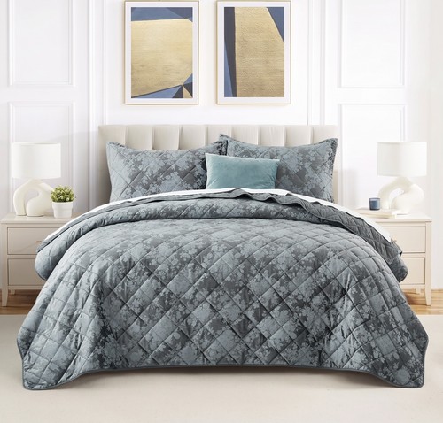Elegant bedspread piece - elegant,