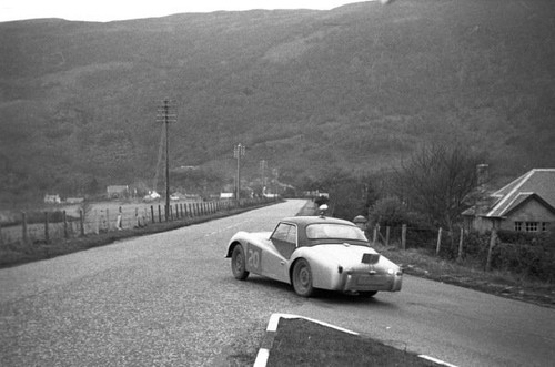 Annis perkins triumph tr3 - perkins,