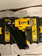 Dewalt DCN692 18V Li-ion Brushless Nail Gun  & big box/case