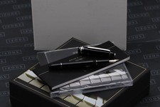 Montblanc Meisterstuck Chopin Classique Platinum Line Fountain Pen