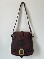 Vintage 70s Tooled leather saddle bag brown satchel shoulder handbag #VD @CHU