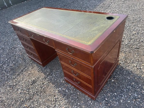 Large antique style captains - large,