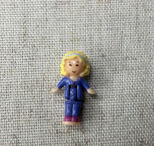 Polly pocket doll - polly,