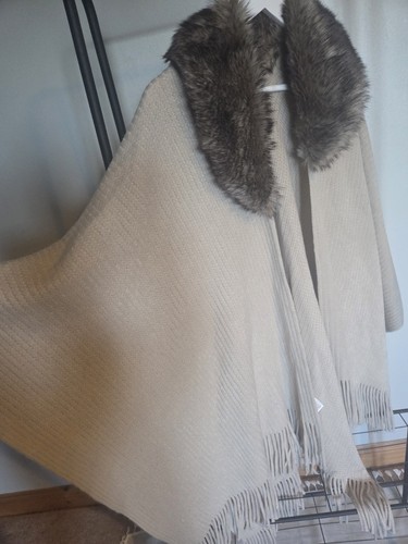 Vintage 1980s 90s - poncho, cape