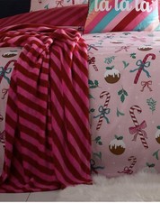 Festive Throw - Candy Stripe