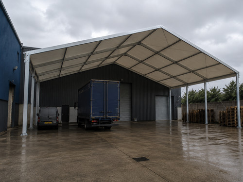 Loading bay canopy truck - bay,