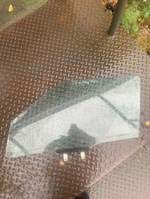 SUZUKI SWIFT 2011-2017 5DR PASSENGER SIDE FRONT WINDOW (GL31)