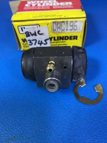 Wheel cylinder rear - wheel,